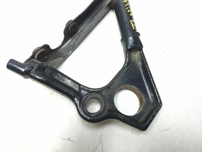 2004 Suzuki Intruder Volusia Vl800 Lower Frame Mount Bracket Pair OEM
