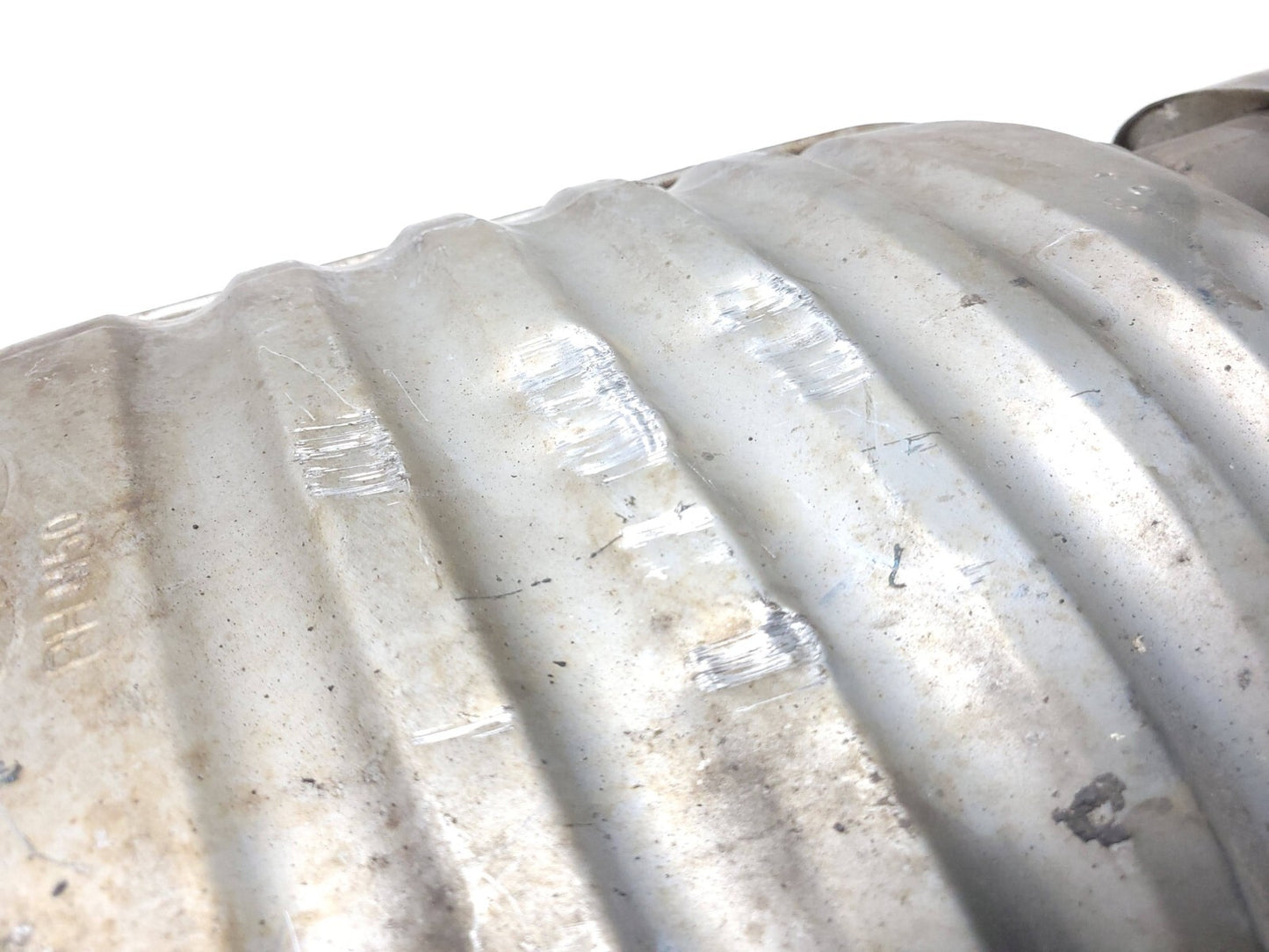 09-12 Hyundai Genesis Exhaust Resonator Muffler Tail System 4.6l OEM Sedan