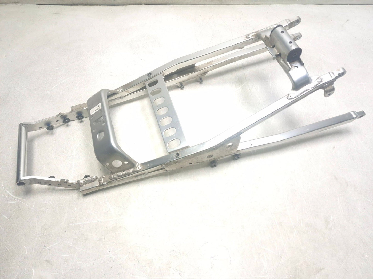 2002 Yamaha Yzf-r6 Rear Sub Frame OEM