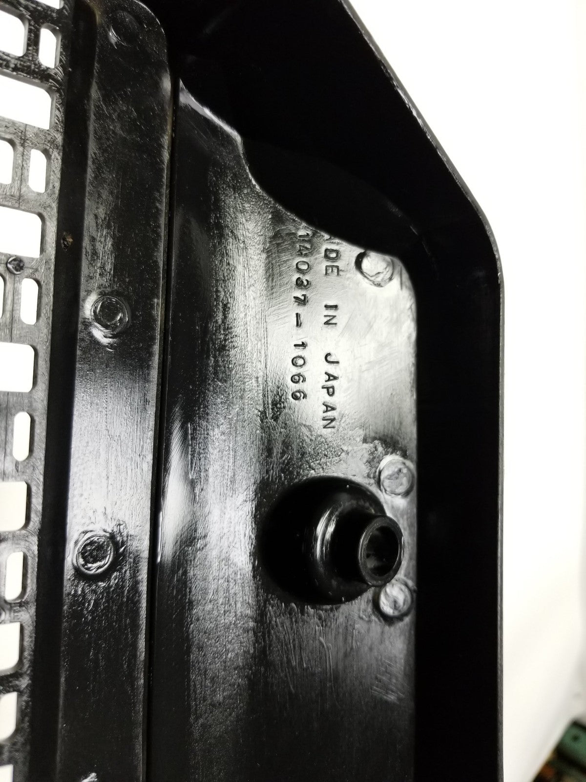 1990 Kawasaki Vn750 Vulcan Radiator Cover OEM