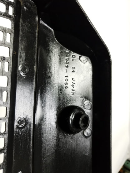 1990 Kawasaki Vn750 Vulcan Radiator Cover OEM