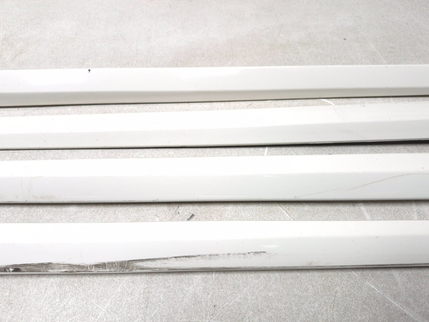 2013 Dodge Grand Caravan Door Molding 4pcs Oem✅
