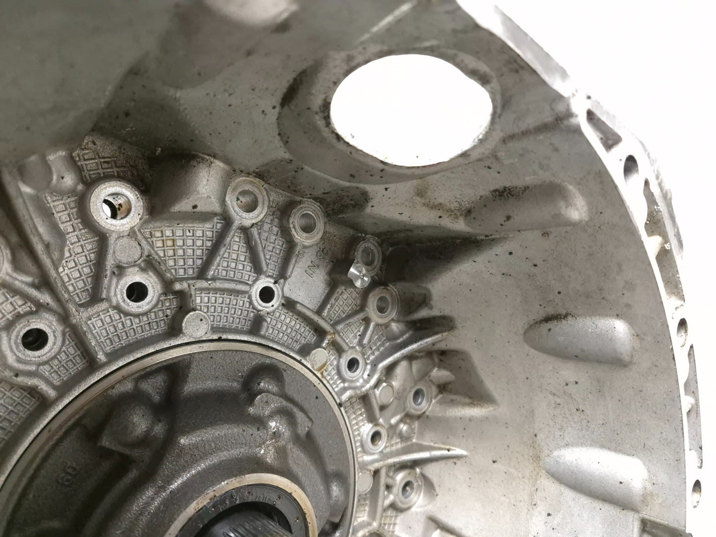 2010 Mercedes-benz R 350 Automatic Transmission Bell Housing With Oil Pump OEM