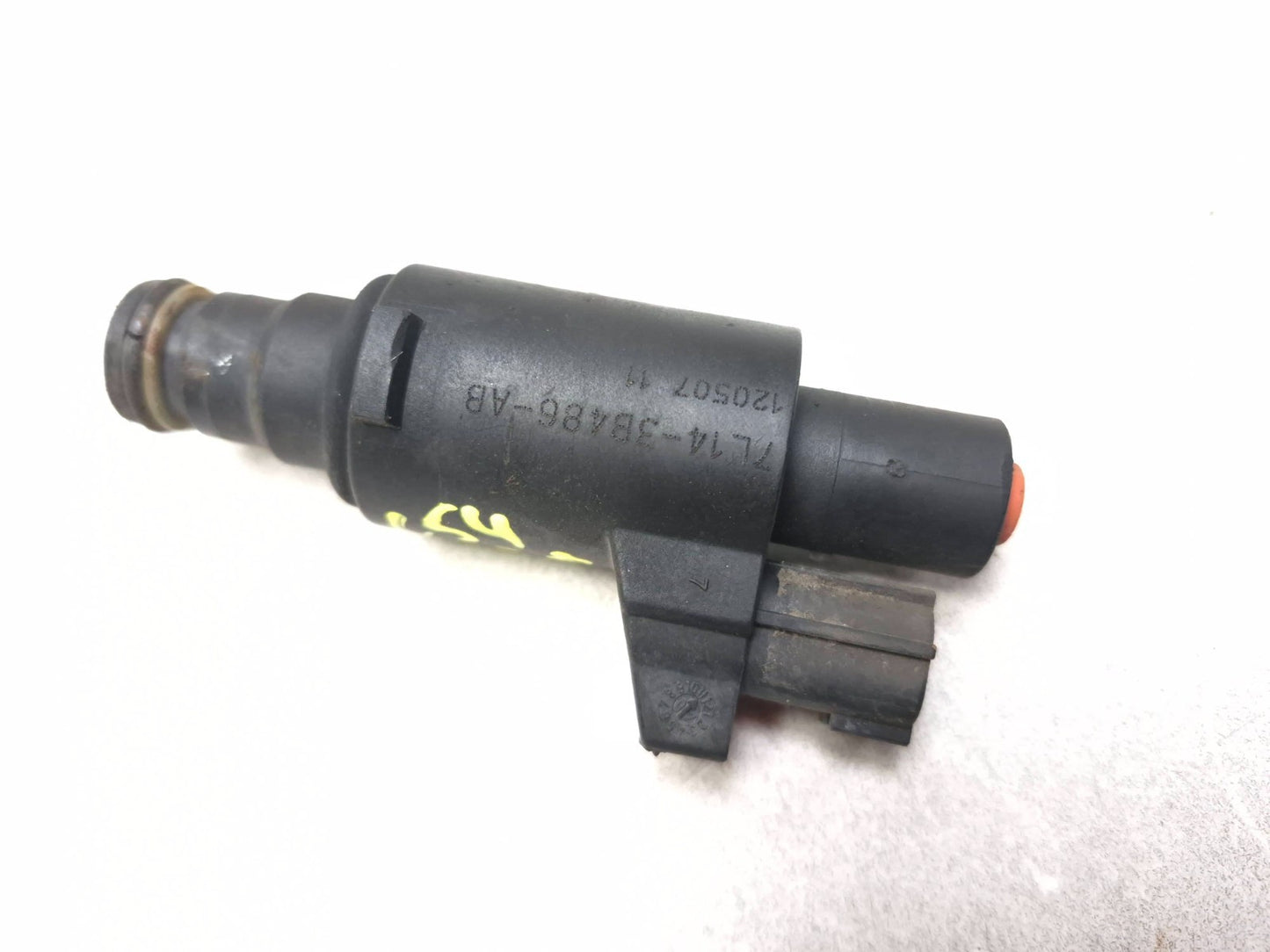 2008 Lincoln Navigator Air Suspension Solenoid OEM