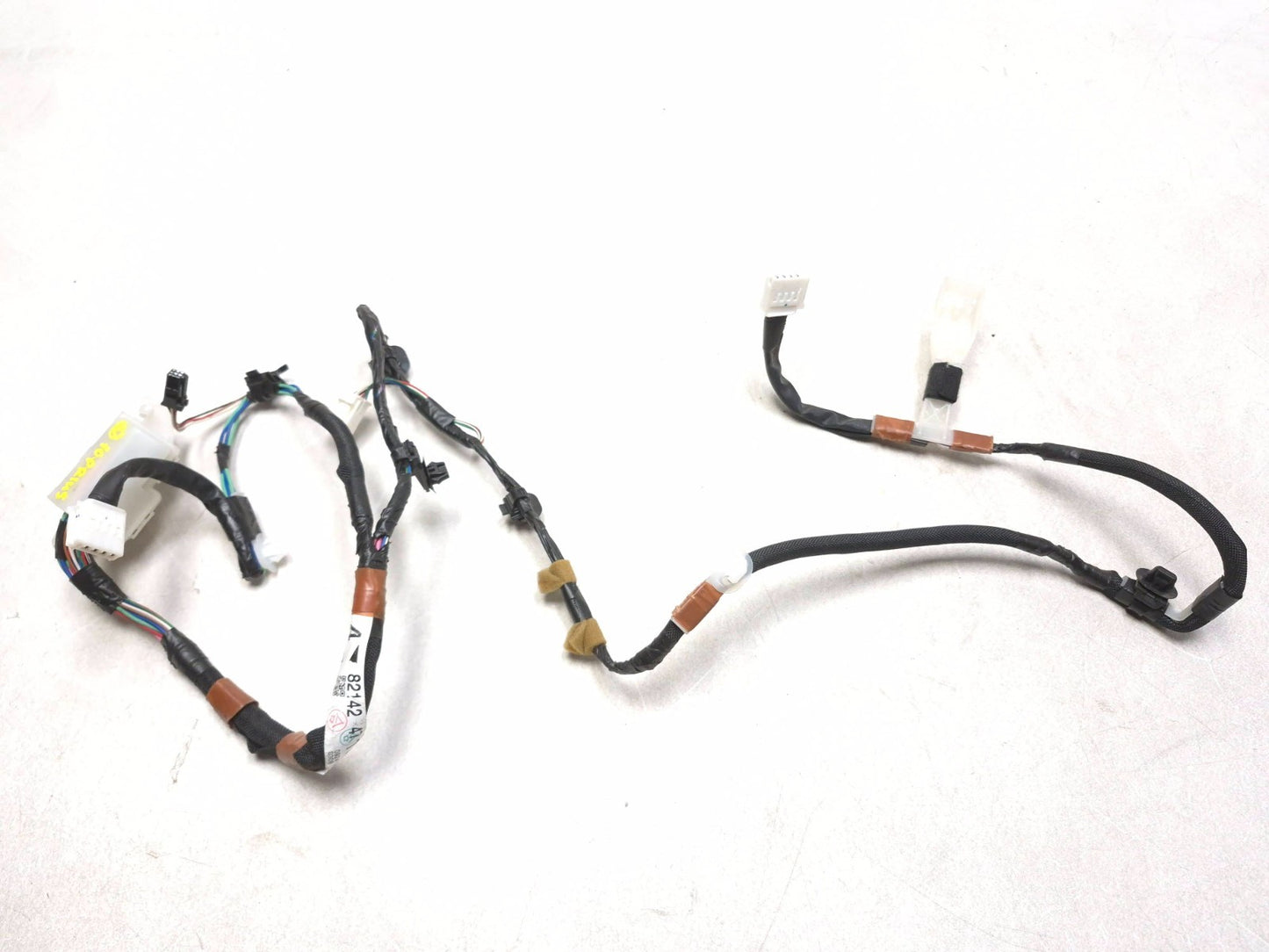 2010 Toyota Prius Dash Wire Harness 82142-47170 OEM