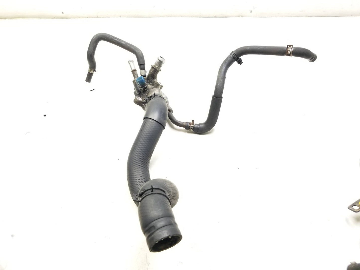 2008 - 2015 Nissan Rogue Engine Coolant Hose Line Pipe & Thermostat 2.5l  OEM