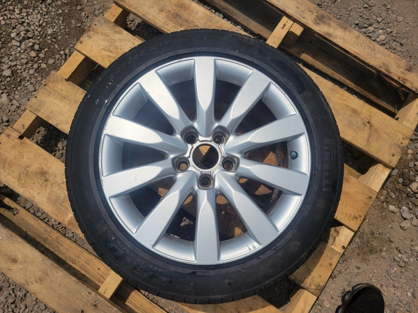 06-09 Audi A4 Wheel Rim W/ Tire Pirelli P Zero 245/45r17 Pair Two OEM