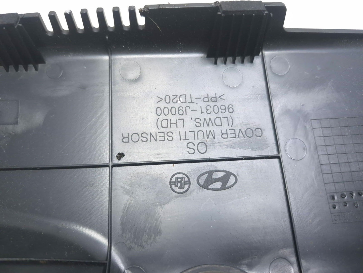 2019 Hyundai Kona Interior View Mirror Trim Cover OEM