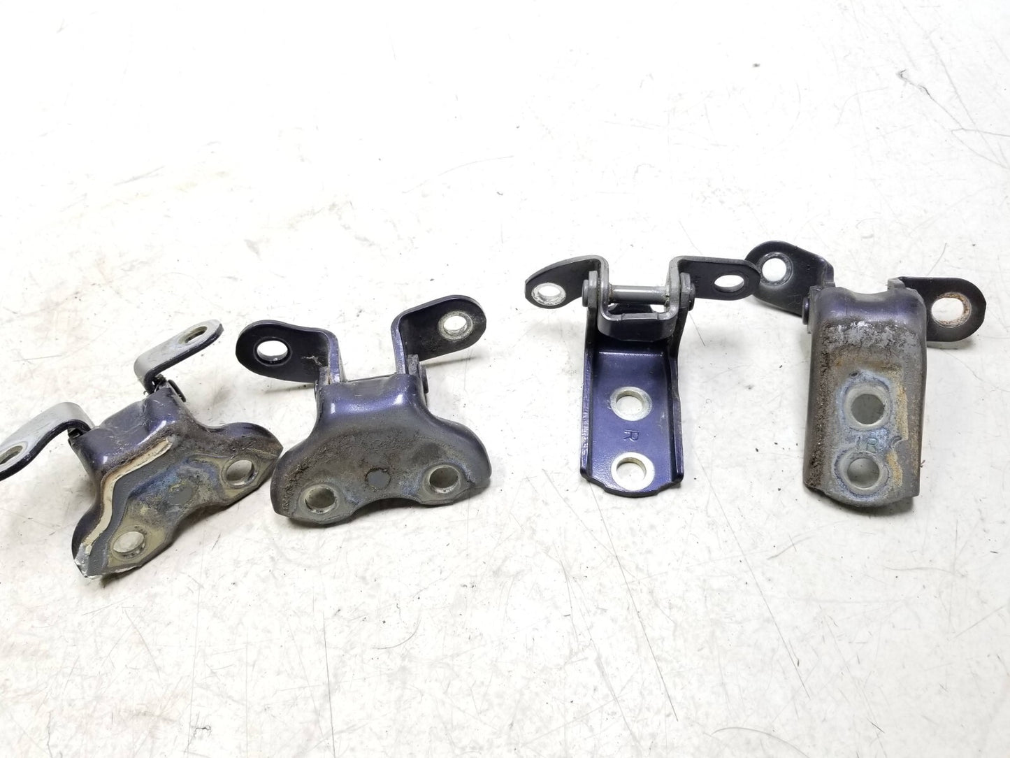 2011 Scion Xb Door Hinge Rear & Front Passenger Side Right OEM