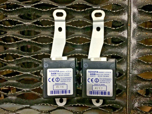 04 05 06 07 08 09 Toyota Prius Front Lh & Rh Indoor Oscillator Module 2pcs  OEM