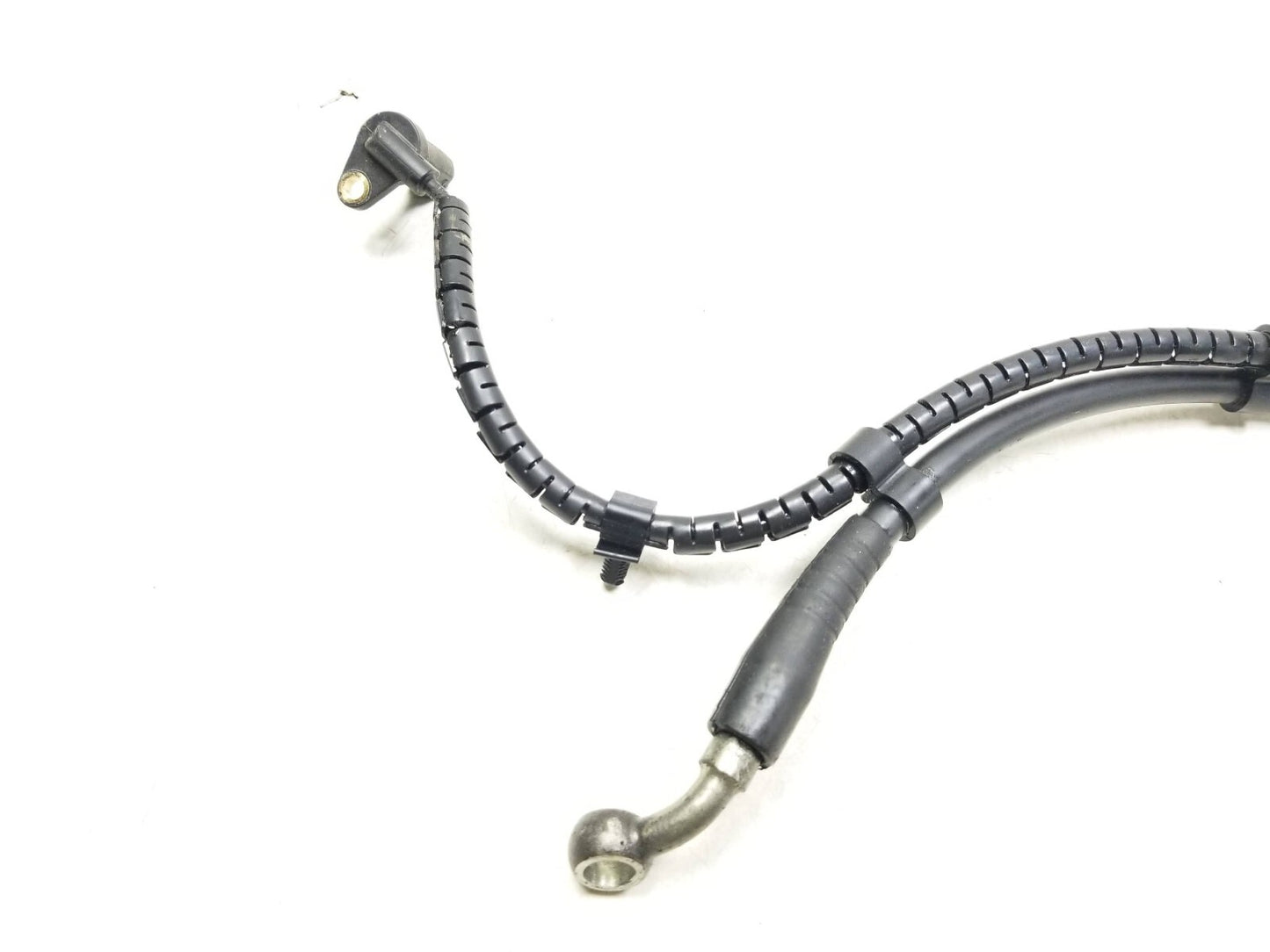 2017 - 2021 Piaggio Bv 350 Front ABS Sensor & Brake Hose Pipe OEM