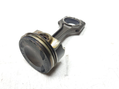 2009 Audi A4 Quattro Piston W/ Connecting Rod 4pcs  2.0t OEM