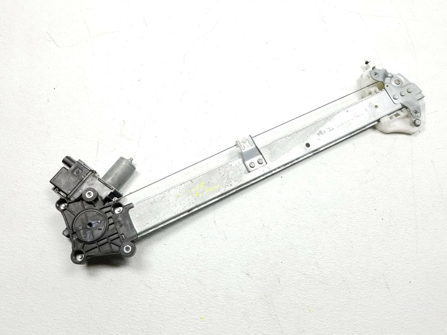 2017 Subaru Impreza Sport Front Door Window Regulator Motor Passenger Side OEM