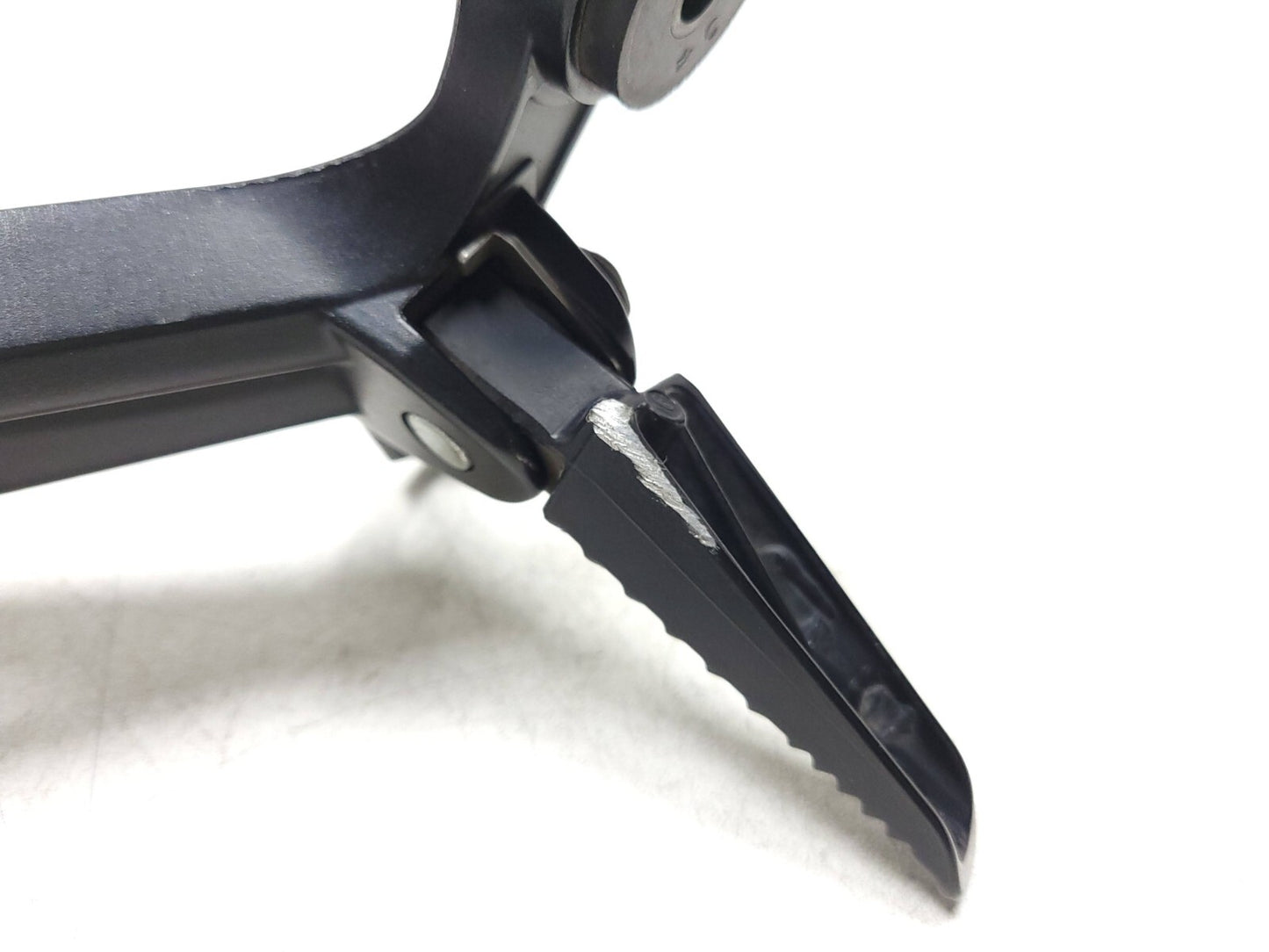 2016 - 2024 Suzuki Gsxr600 Gsxr750 Rear Foot Peg & Bracket Right OEM