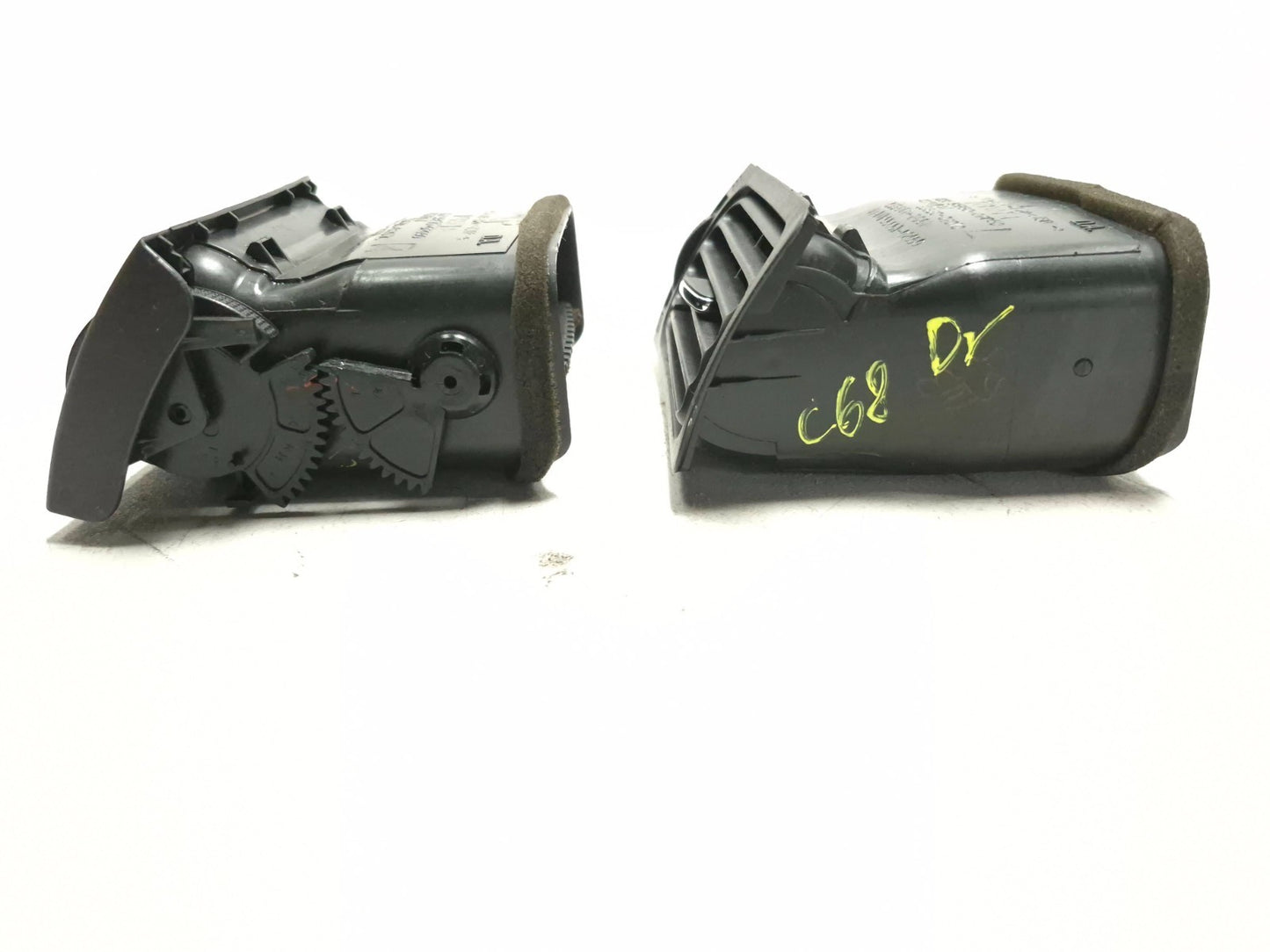 2007 Toyota Corolla Dashboard AC Heater Air Vent Grille Left & Right OEM