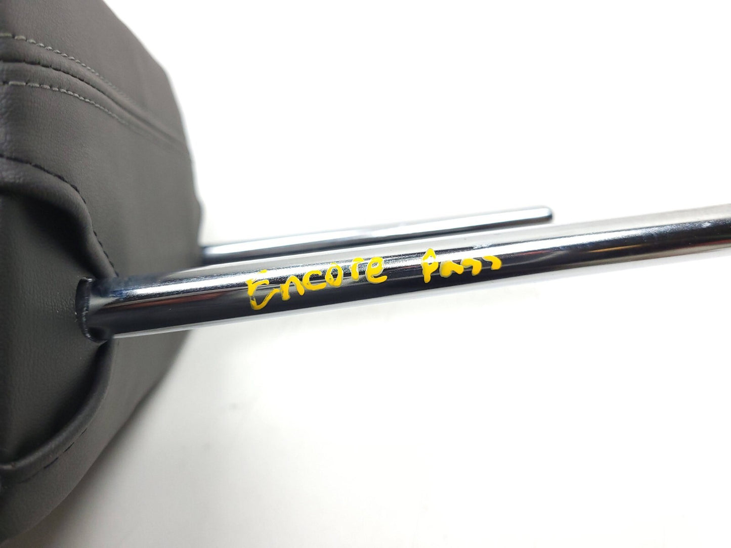 2017 - 2022 Buick Encore Front Seat Headrest Passenger Side Right OEM