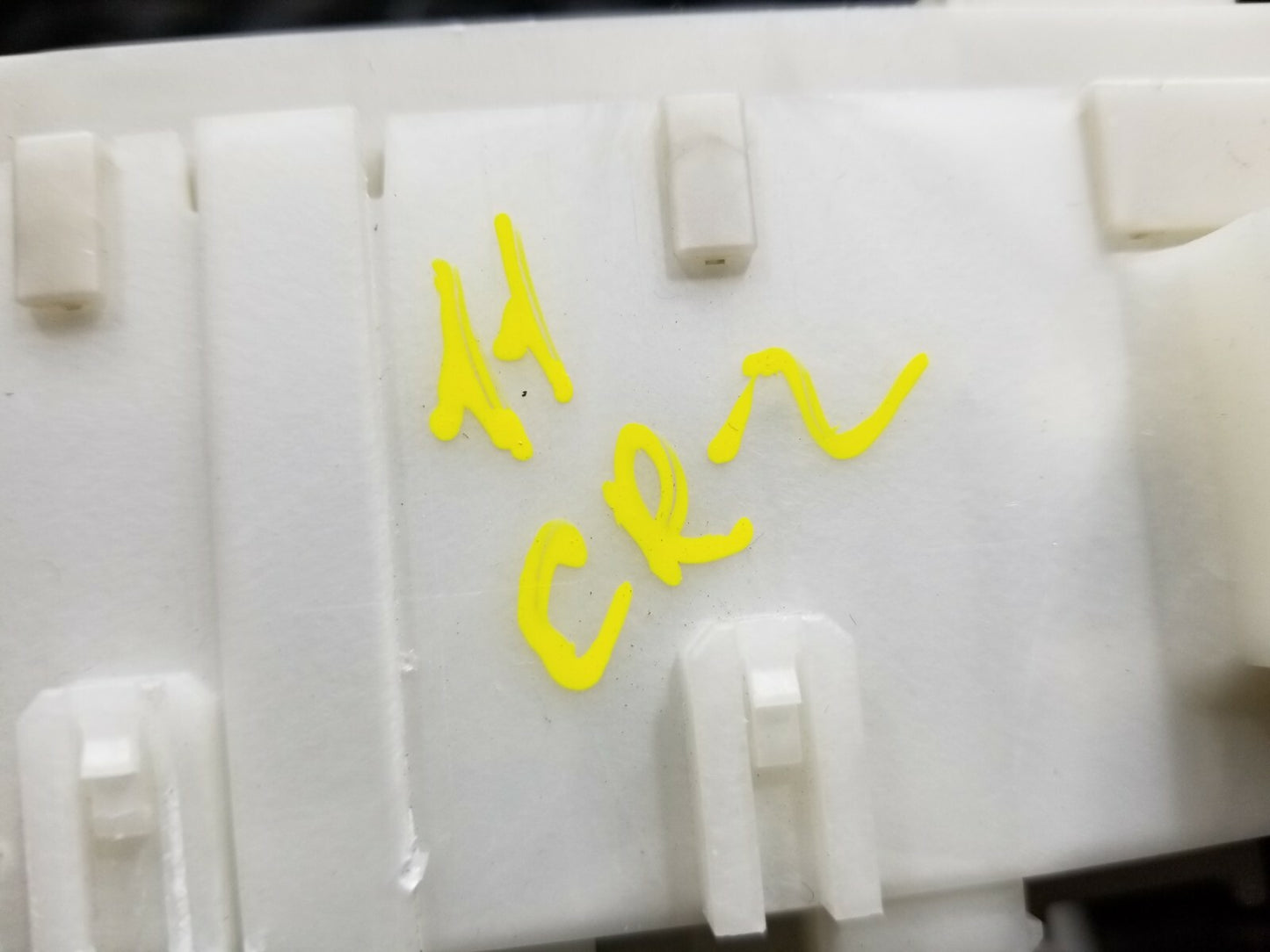 11 12 13 14 15 16 Honda Cr-z Fuse Relay Box  OEM 82k