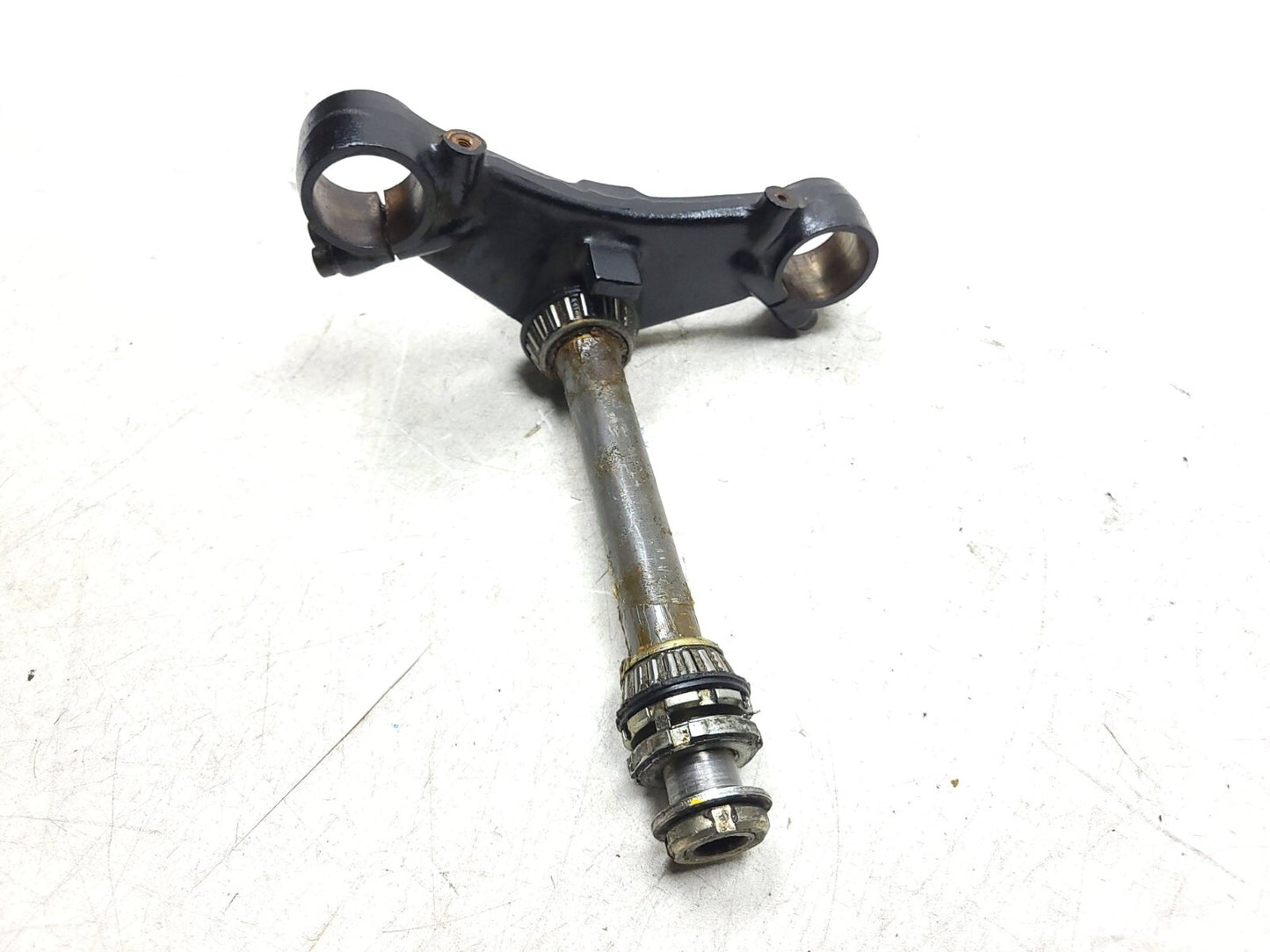 1984 - 1987 Honda Gl1200 Goldwing Triple Tree Lower OEM