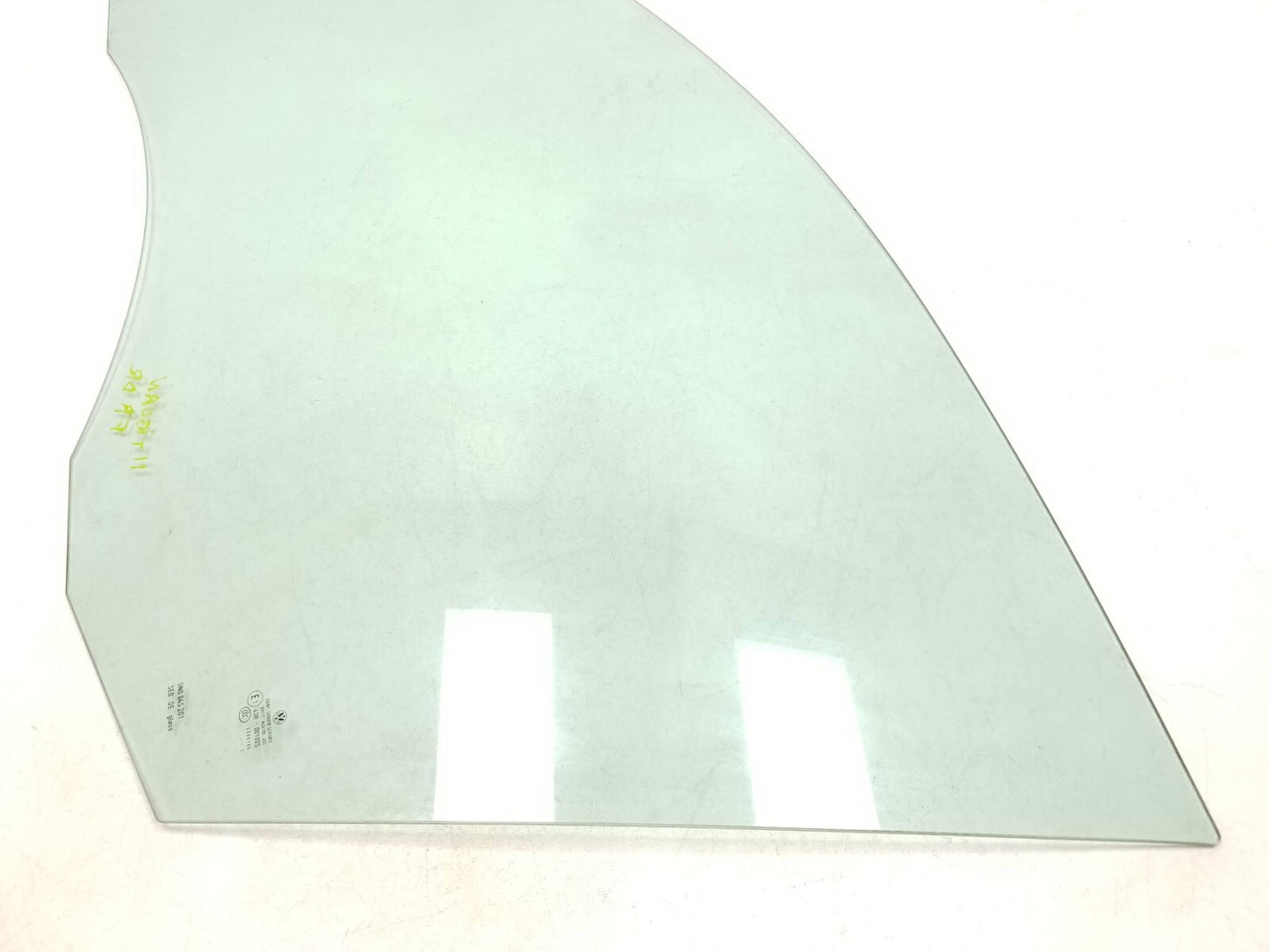 2011 VW Tiguan Front Door Window Glass Driver Side Left OEM