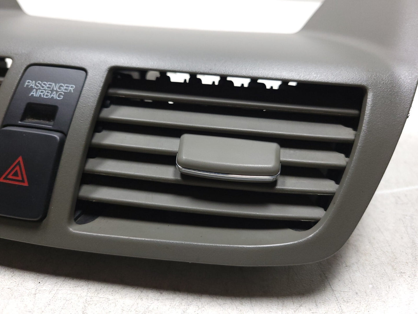 2007 - 2009 Acura Mdx Center Console Air Vent Grille & Defroster Air Vent OEM