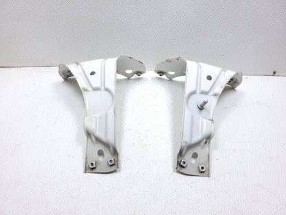 09 10 11 12 Volkswagen Cc Front Fender Mount Bracket Left & Rigth Pair OEM