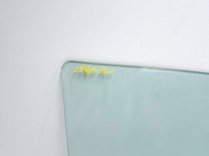 2015 Nissan Juke Door Window Glass Front Passenger Side Right OEM