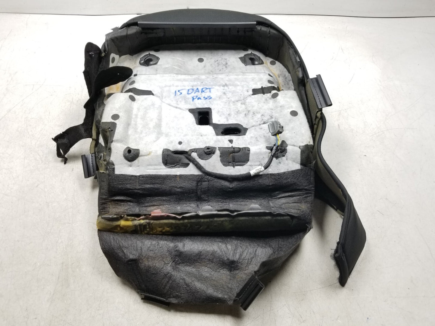 2013 - 2016 Dodge Dart Seat Lower Cushion Front Passenger Side Right OEM