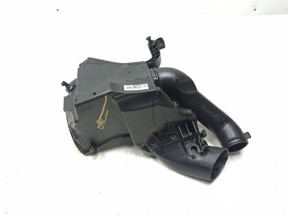 2013 Ford Focus St 2.0l Air Cleaner Box Cv6z-9600-f OEM