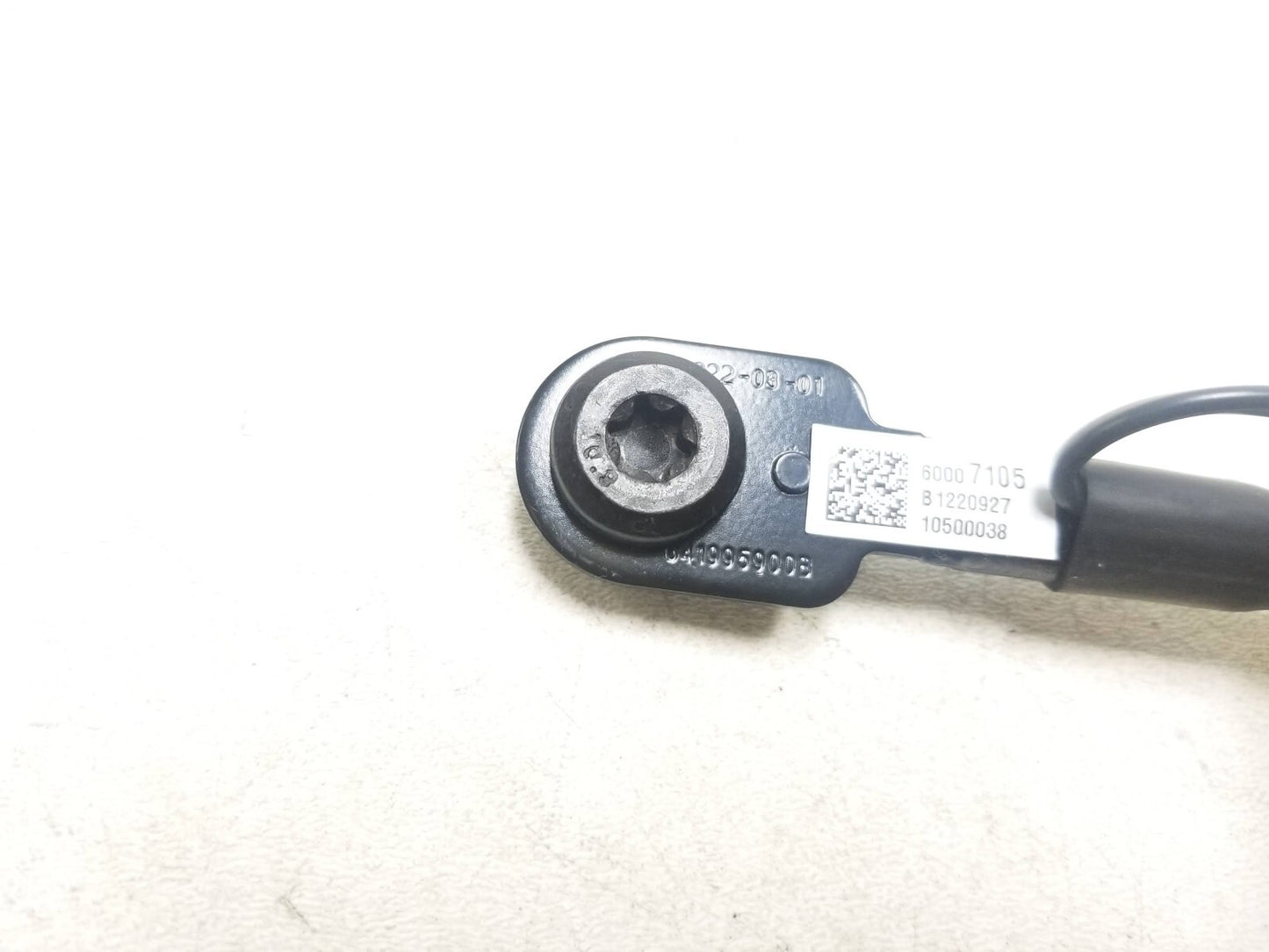 2022 Chevrolet Trailblazer Front Seat Belt Buckle Latch Left & Right OEM