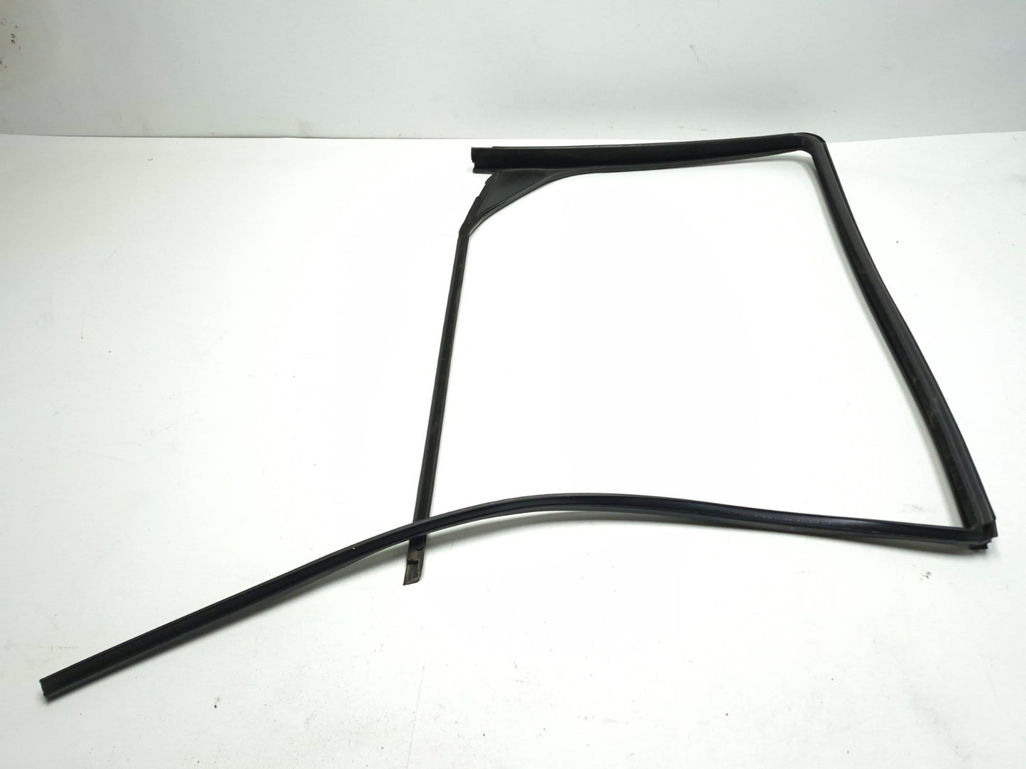 2017 Ford Transit Connect Front Driver Door Seal Weatherstrip 4pcs OEM