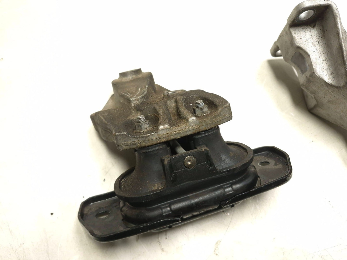 2017 Dodge Journey Engine Mount Pair OEM