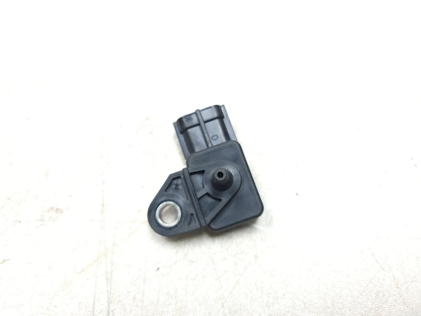 2009 - 2012 Triumph Street Triple R Mass Air Sensor Map Maf 1292015 OEM