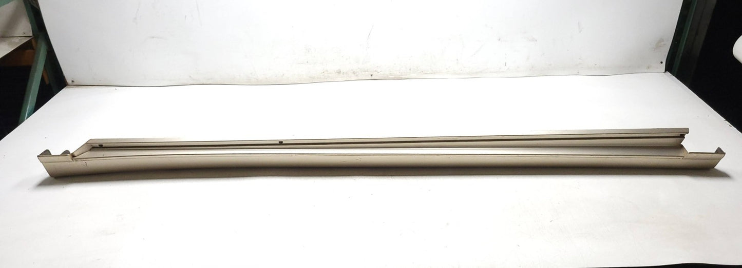 2002-2003 Lexus Es3500 Rocker Panel Skirt Molding Passenger Side Right OEM
