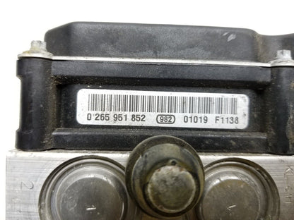 2010-2011 Toyota Camry Abs Anti Lock Brake Pump 2.5l OEM