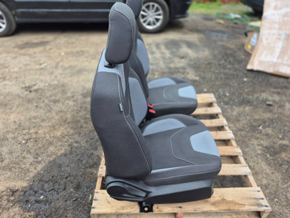 2017 Ford Focus St Front Seat Left & Right OEM