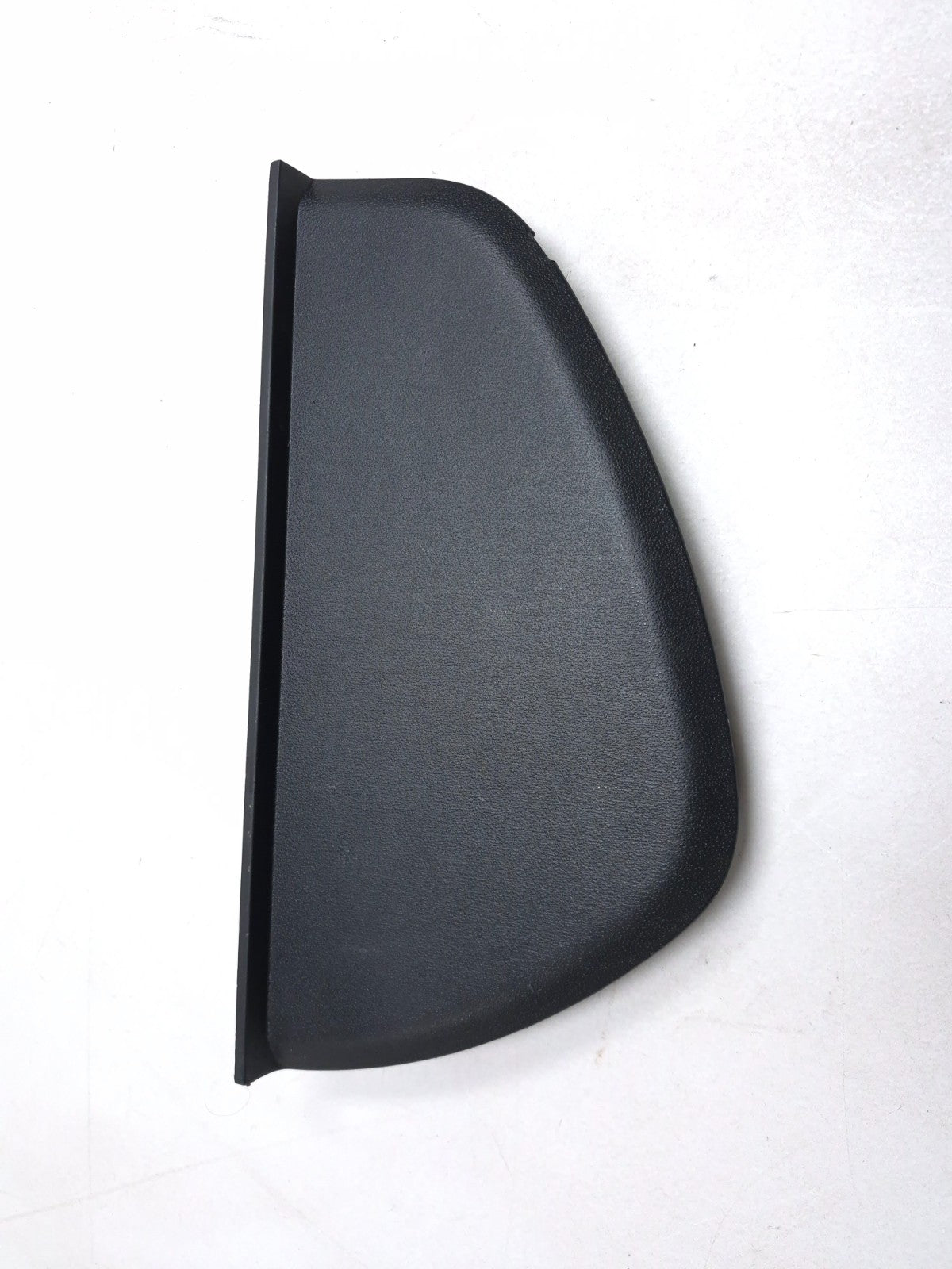 2013 Hyundai Genesis Coupe Dash End Cap Cover Left & Right Pair OEM