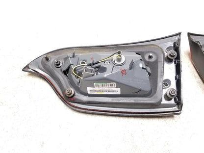 2016 Jeep Cherokee Tail Light Left & Right OEM