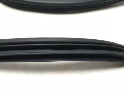 2014 Hyundai Accent Door Weatherstrip Seal Front Passenger OEM