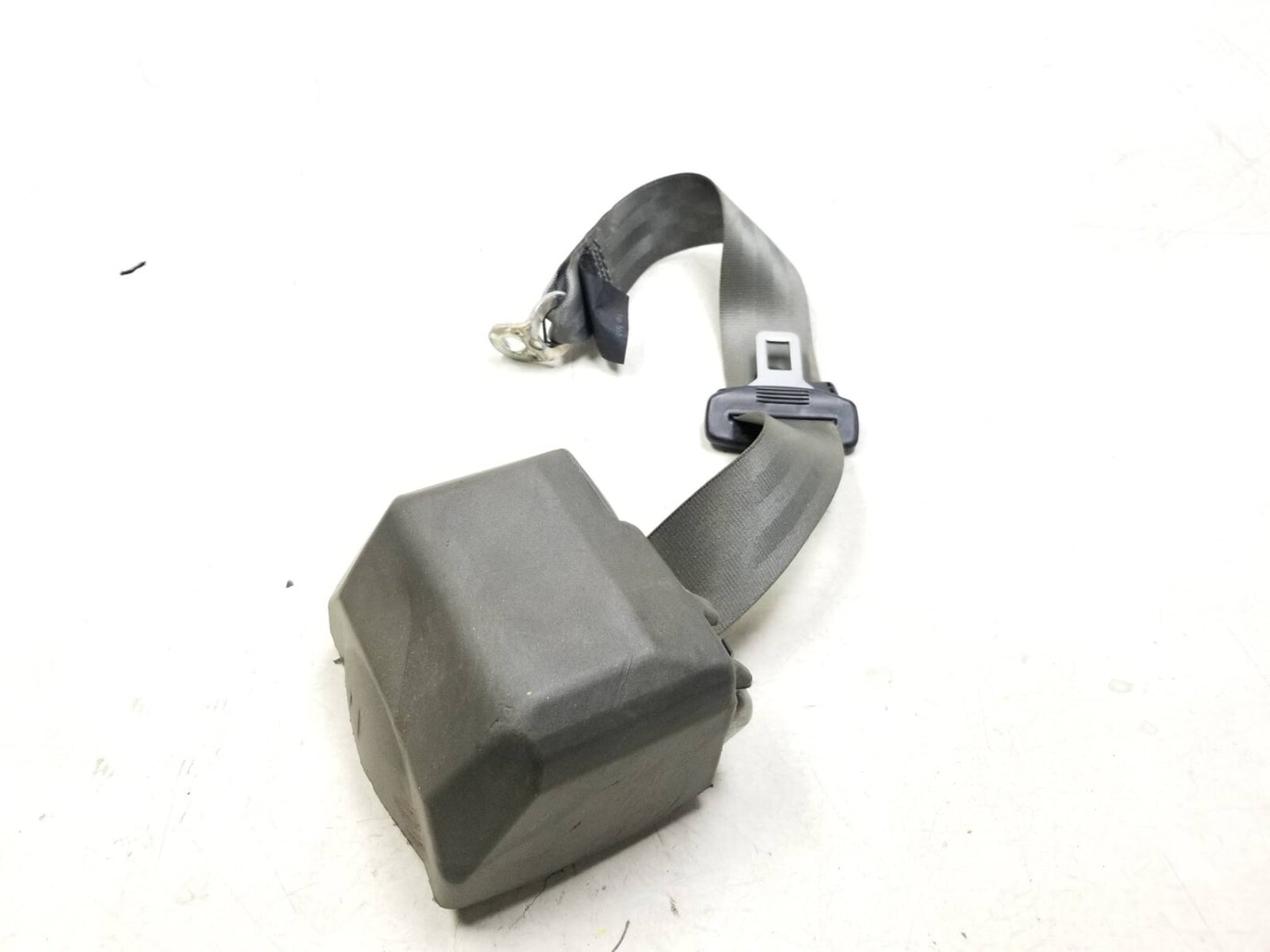 2010 Audi Q5 Rear Seat Belt Retractor Left & Right OEM
