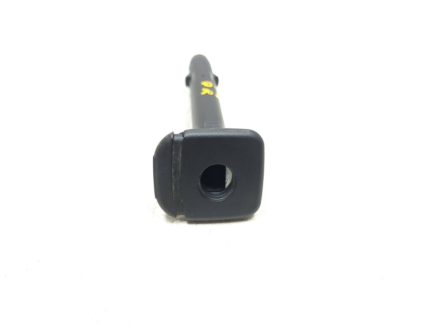 2014 - 2019 Kia Sou Headrest Guide Sleeve Front Driver Side Left OEM