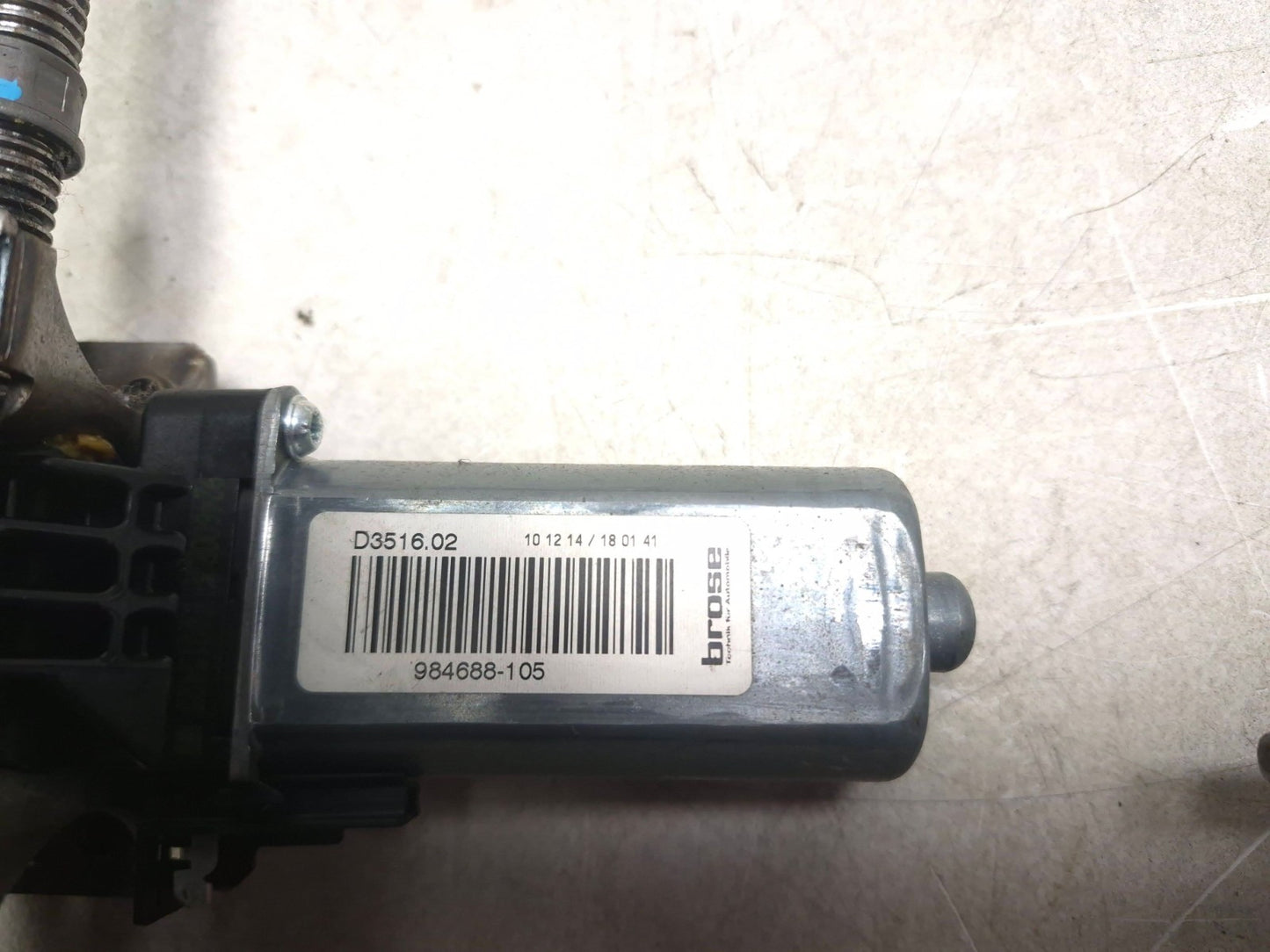 2015 Jeep Compass Front Driver Side Seat Track Adjustment Motor 4 Pcs OEM