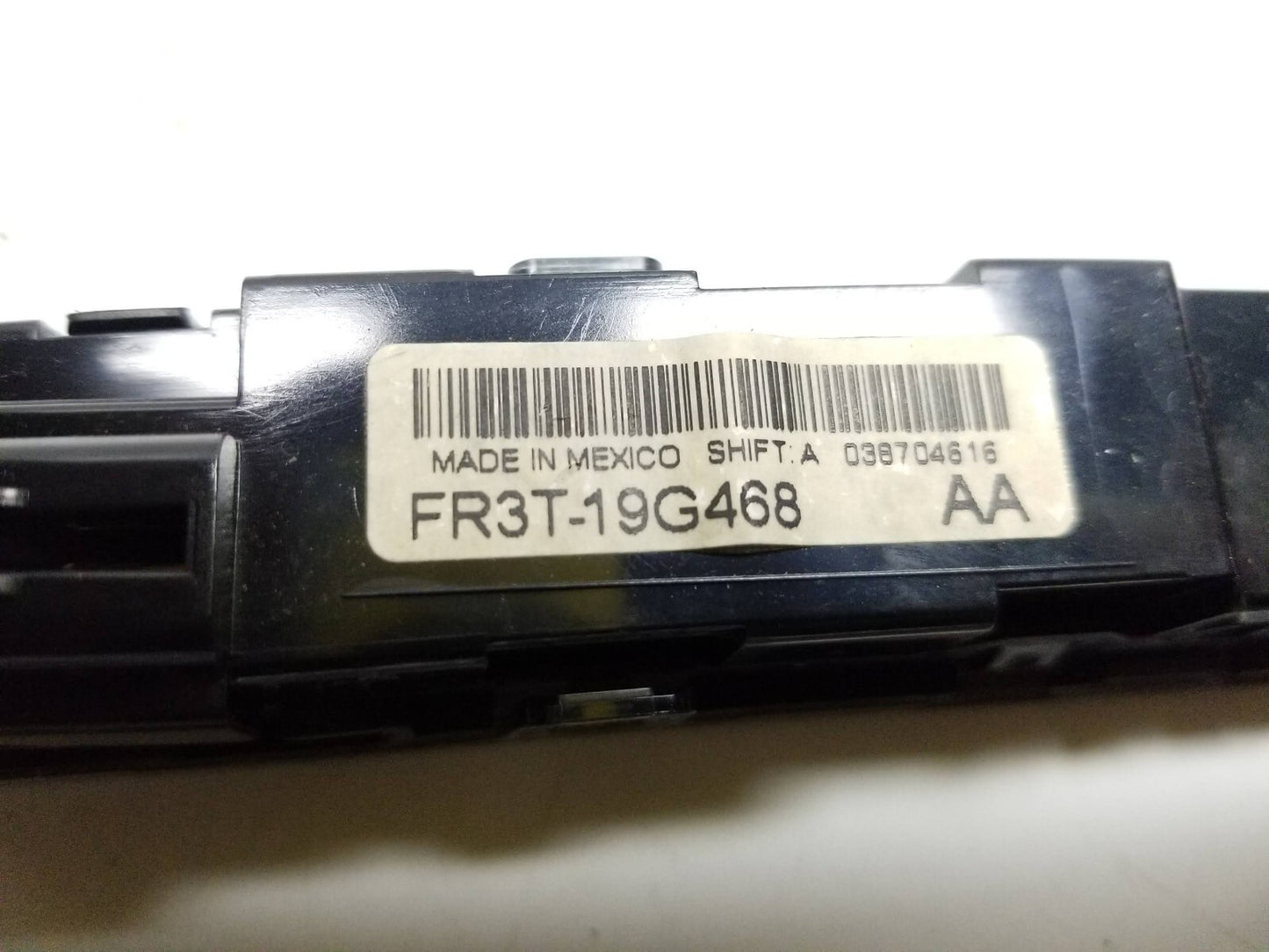 2016 Ford Mustang Vehicle Emergency Message Module OEM