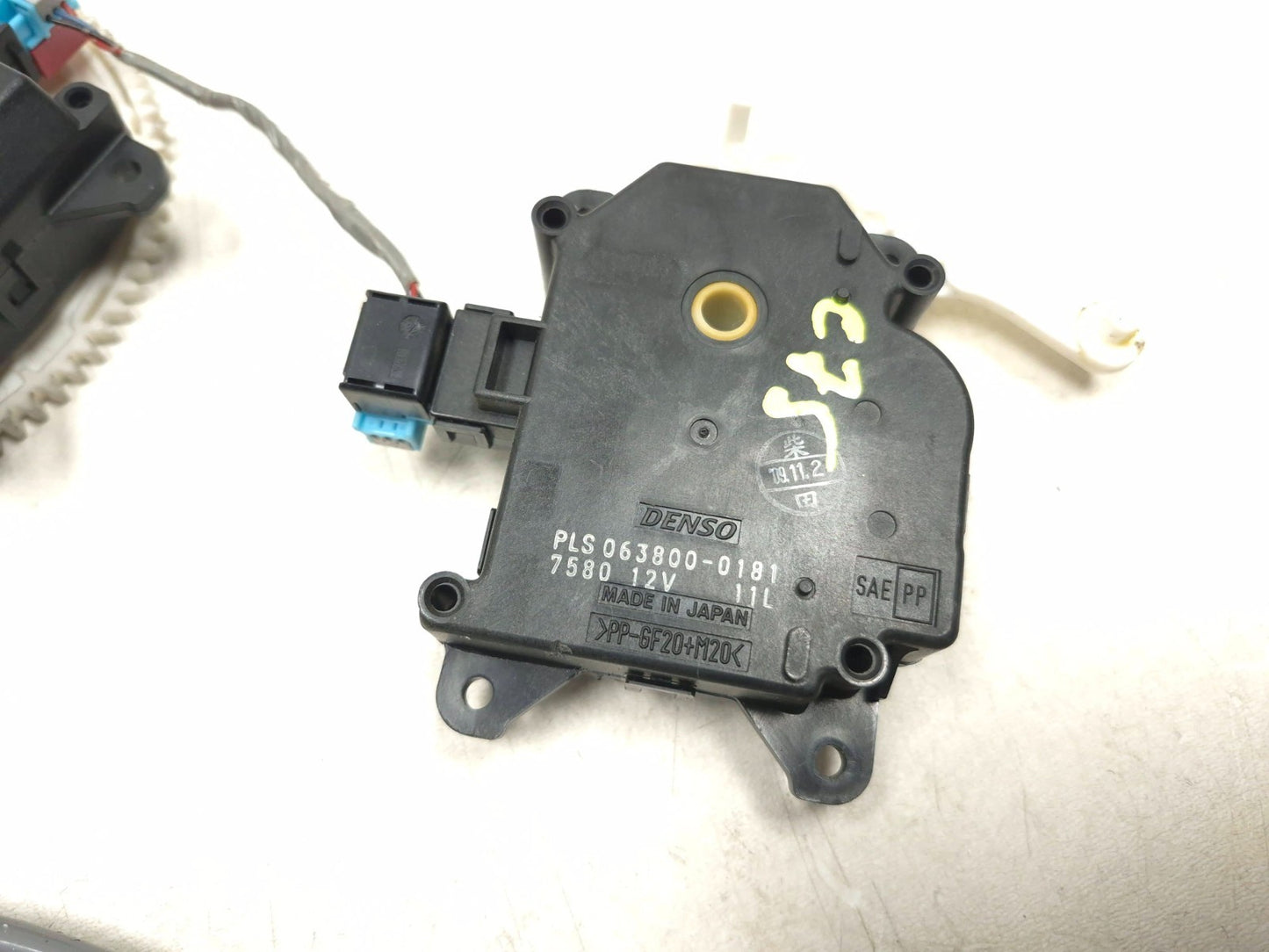 2010 Lexus Hs250h HVAC AC Heater Flap Motor Actuator & Wire Harness OEM