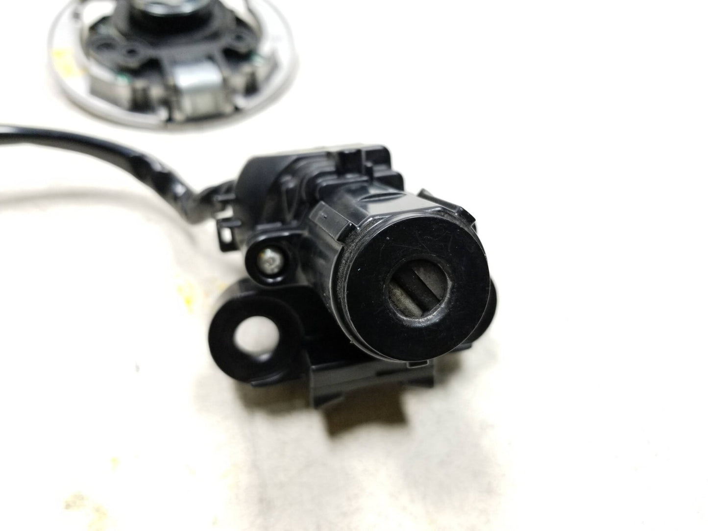 2020 - 2023 Kawasaki Ninja Er650 Z650 Ex650 Ignition Set Key Lock Fuel Tank Cap