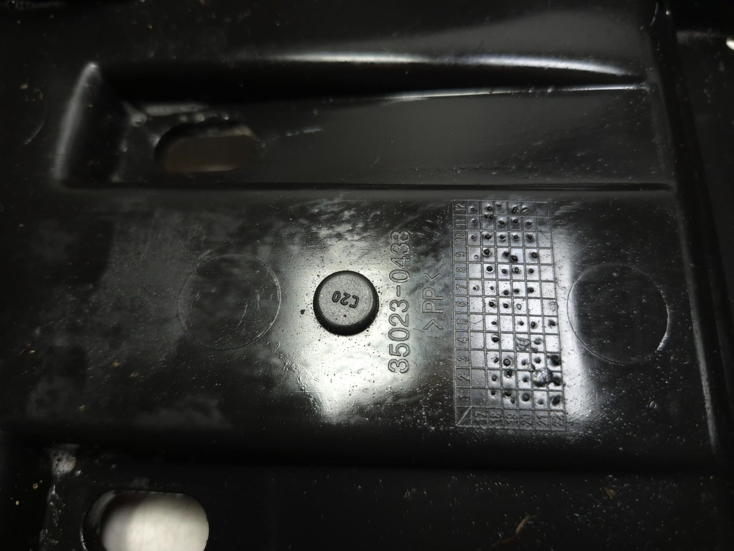 2023 Kawasaki Ninja 400 Ex400 Battery Tray Bracket Mount OEM