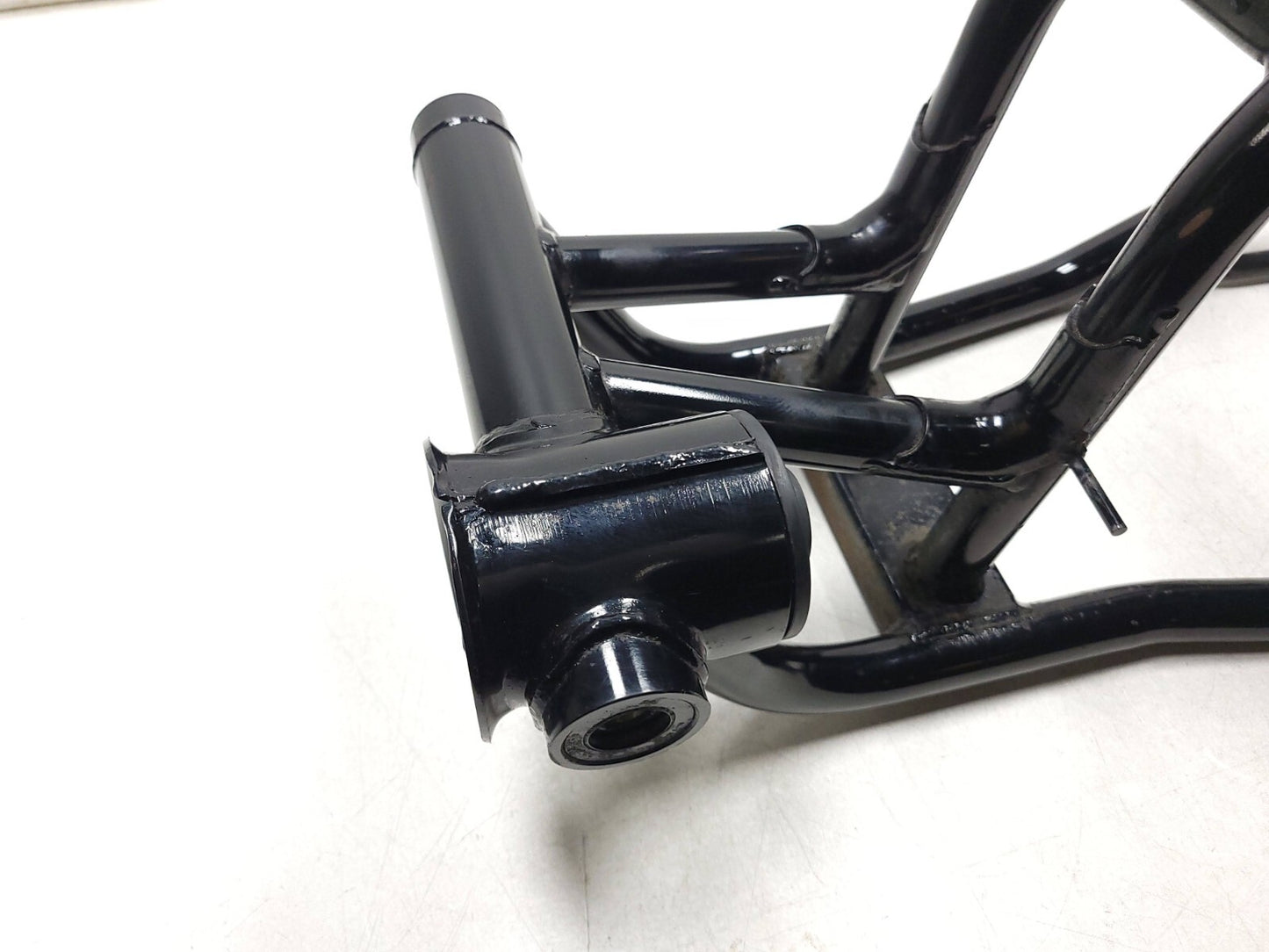 1998 - 2016 Yamaha V Star 650 Xvs650 Classic Swingarm OEM