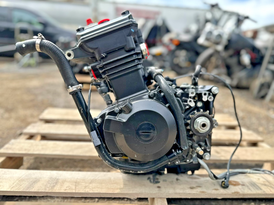 2008 Kawasaki Ninja 250r Ex250 Engine Motor OEM 2,268 Miles