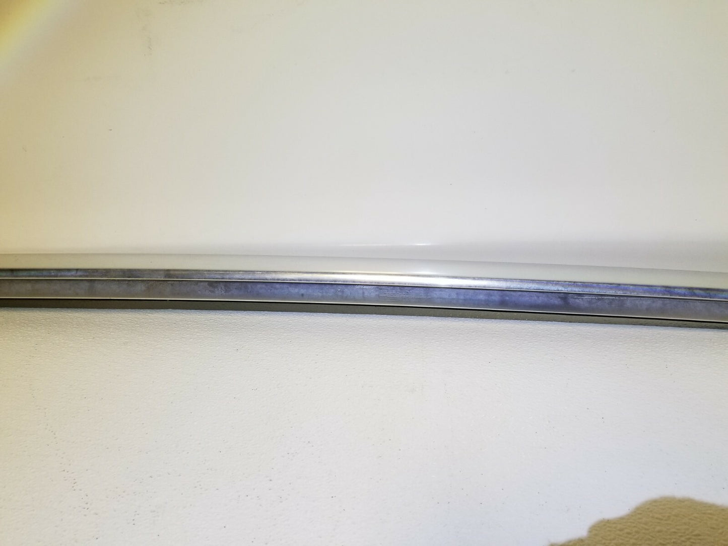 2015 Audi Q7 Roof Luggage Rack Rail Molding Driver Side Left OEM