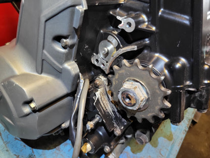 17 18 19 Kawasaki Z650 Er650h Engine Motor 7,789 Miles ✅ Has Damage. See Photos