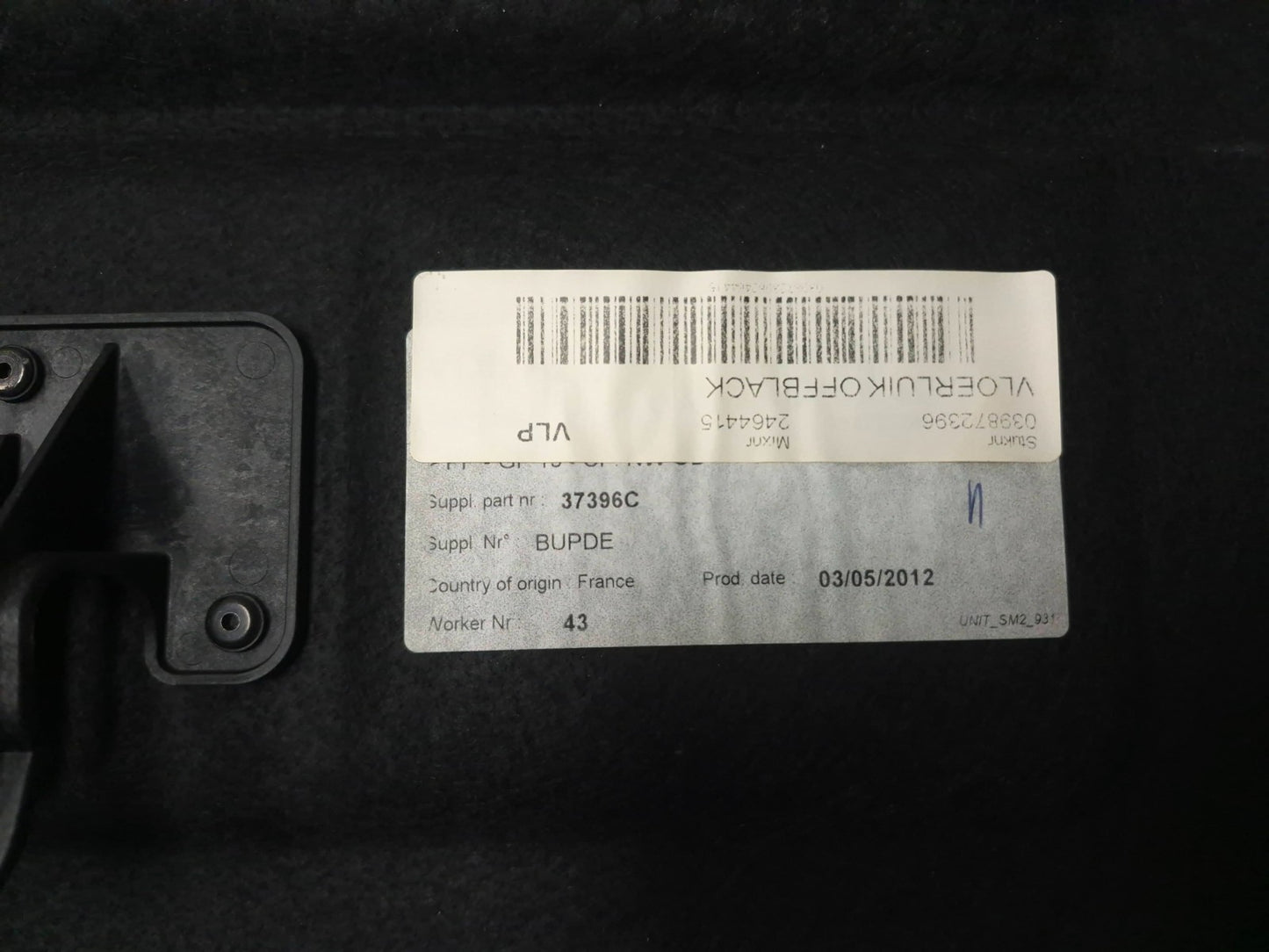 2012 Volvo C30 Trunk Floor Liner Carpet Trim Panel  OEM